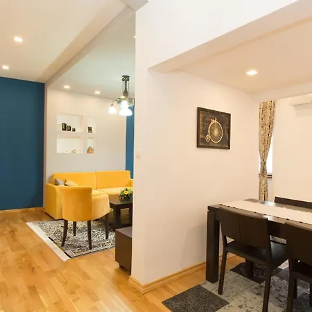 City Residence Apartment