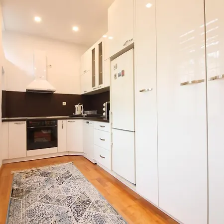 City Residence Apartment Apartment